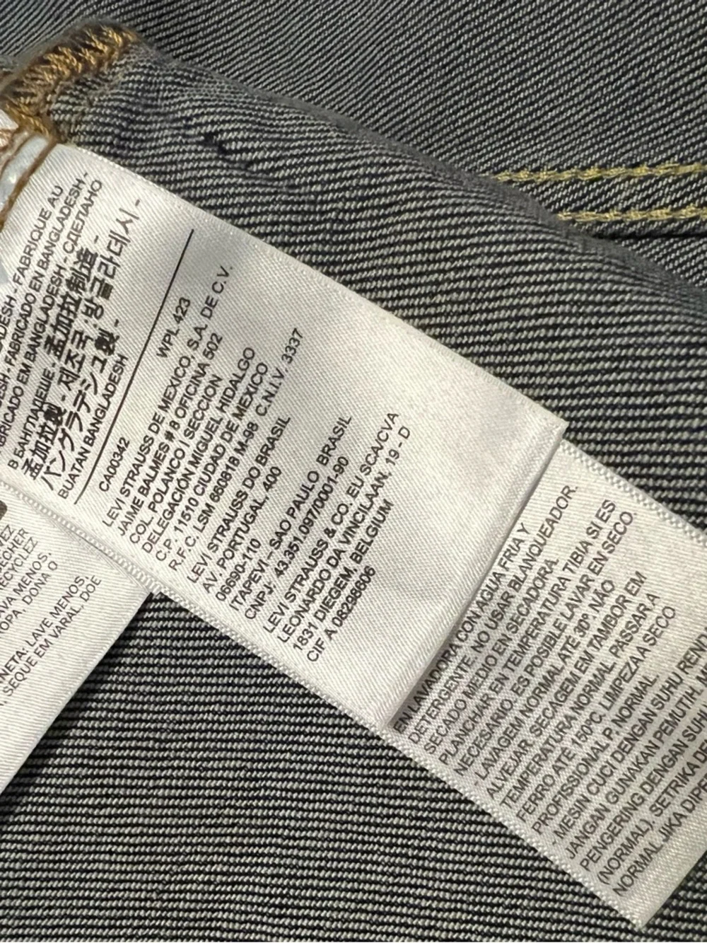 Levi's Men's Indigo Denim Trucker Jacket - Picture 7 of 8